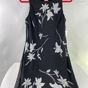 NWT Anne Klein Sleeveless Dress